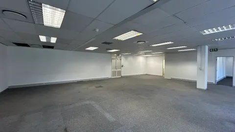 suite 304, 7 west quay (10).